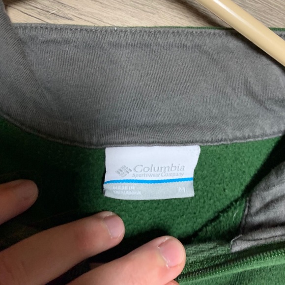 Columbia men’s 1/4 zip sweater - Picture 3 of 3